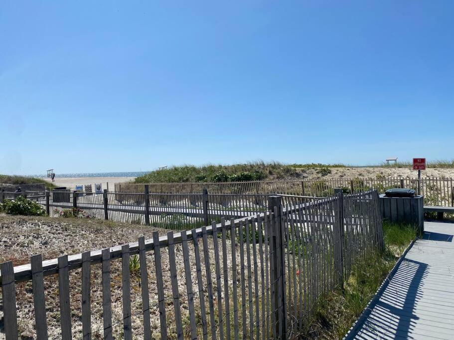 Cape Cod Cottage, Near Beach, Hot Tub, Ac, Dog Friendly Yarmouth Port Esterno foto