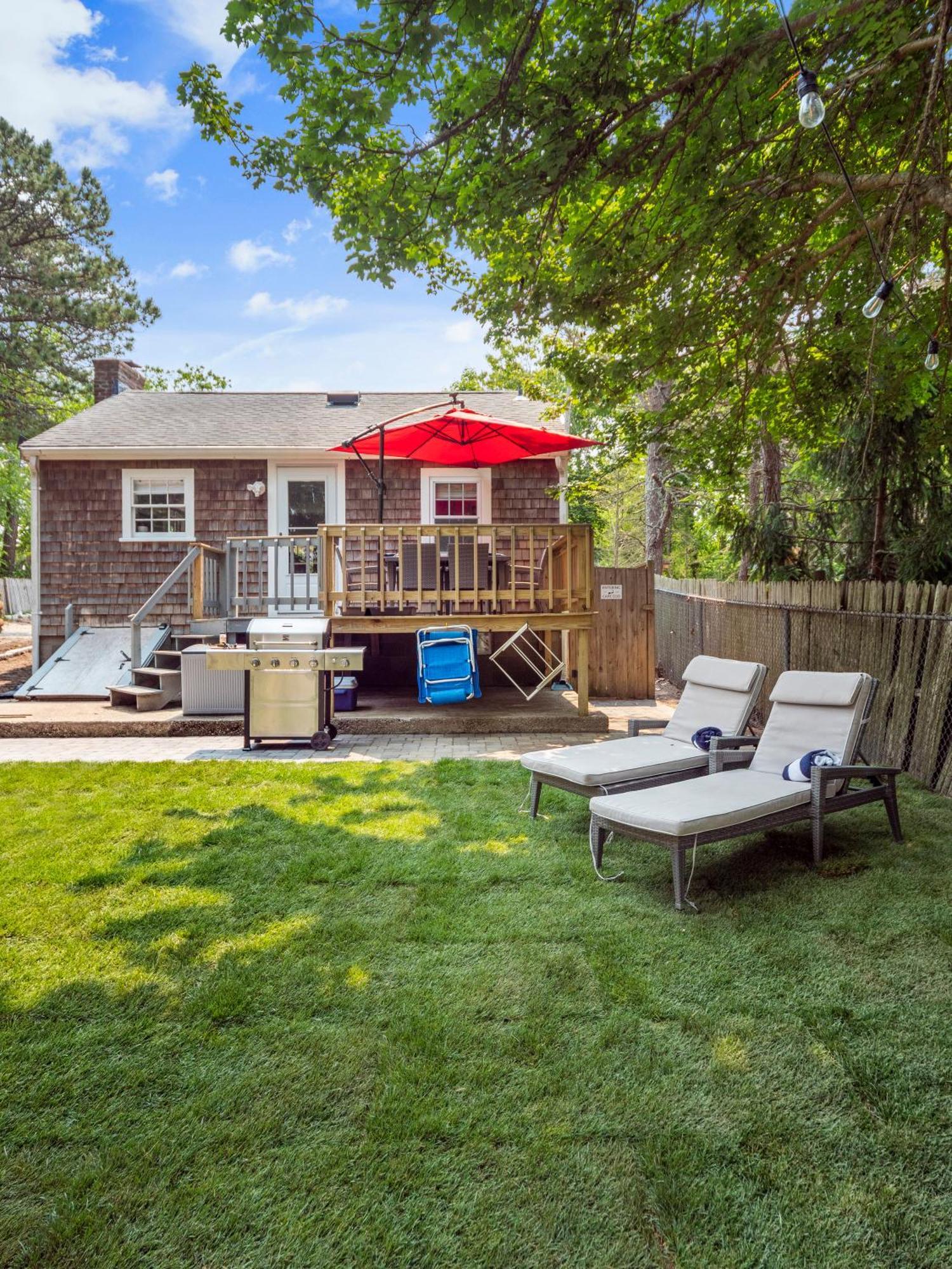 Cape Cod Cottage, Near Beach, Hot Tub, Ac, Dog Friendly Yarmouth Port Esterno foto